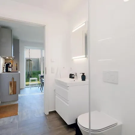 Lovely In Lembruchduemmer Apartament *